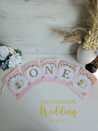 🎀 Банер за рожден ден „ONE“ – Зайче в розово