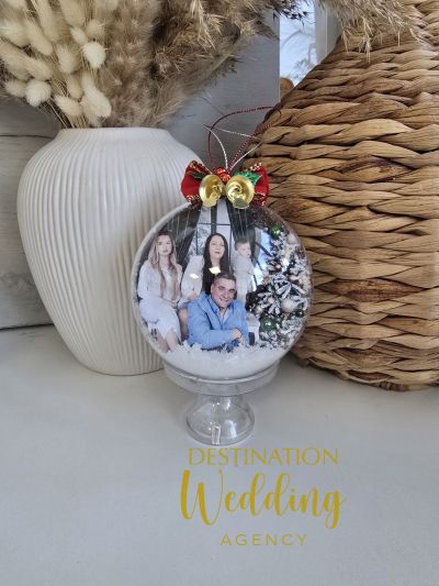 Персонализирана коледна топка със снимки от двете страни – 10 см 🎄❤️